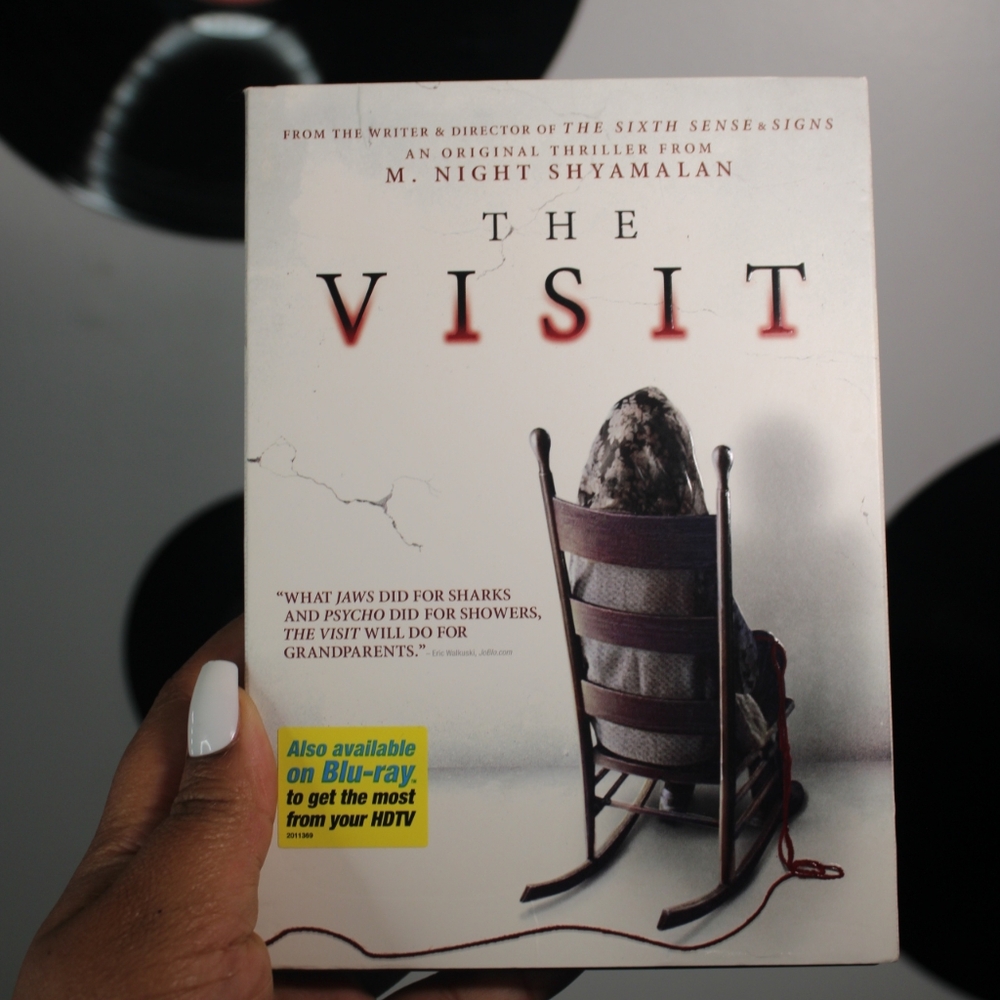 The Visit Blu-ray